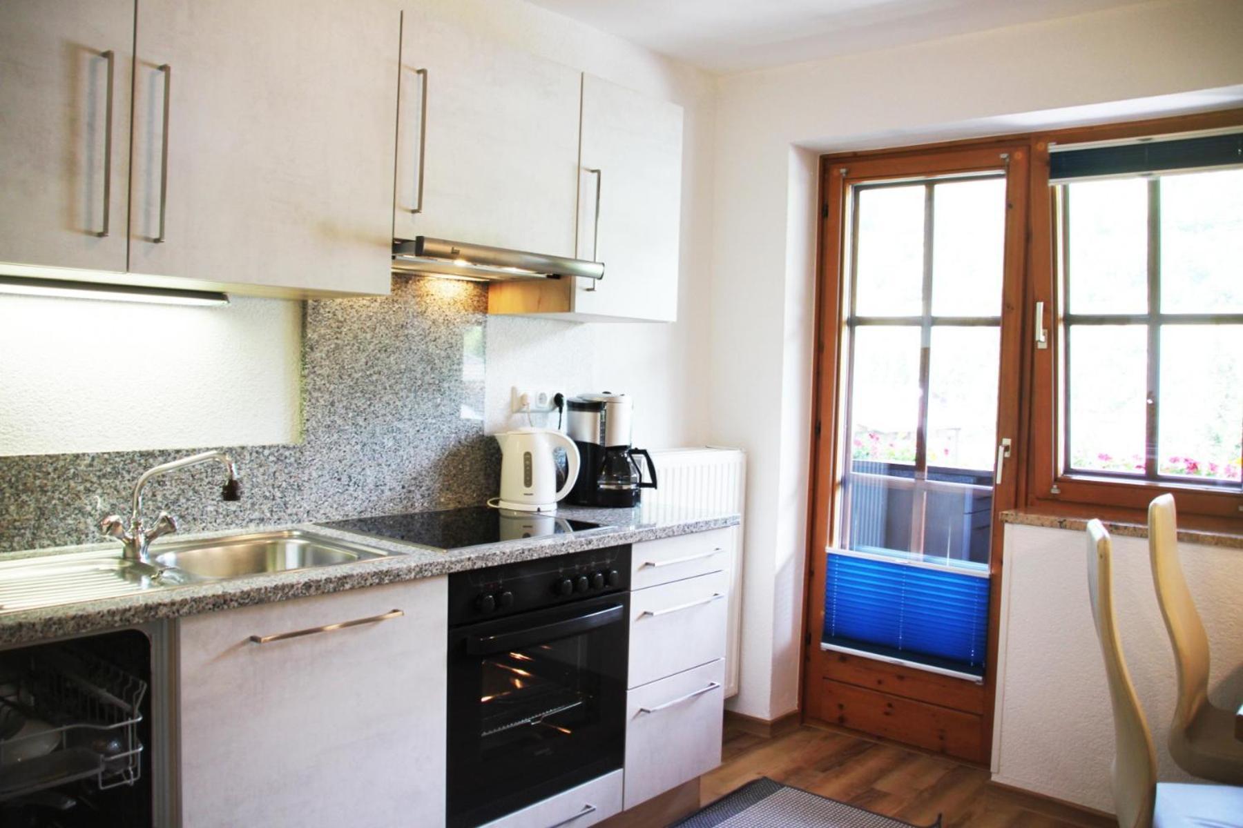 Ferienwohnung Haus Katharina Kaprun Zimmer foto